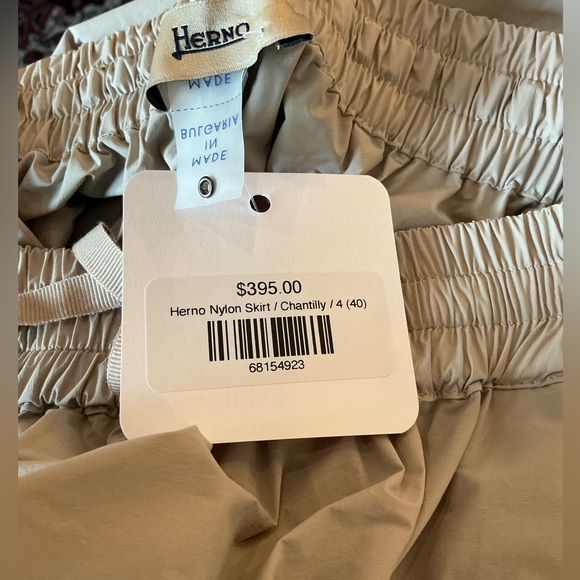 Herno Nylon Skirt - NWT! - Picture 5 of 5